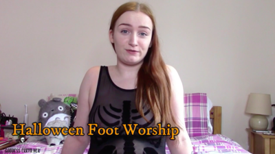 4559 - Halloween Foot Worship